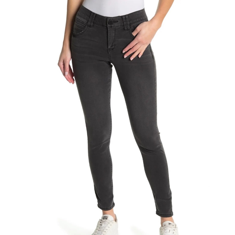 Democracy Jeans in Black 12P